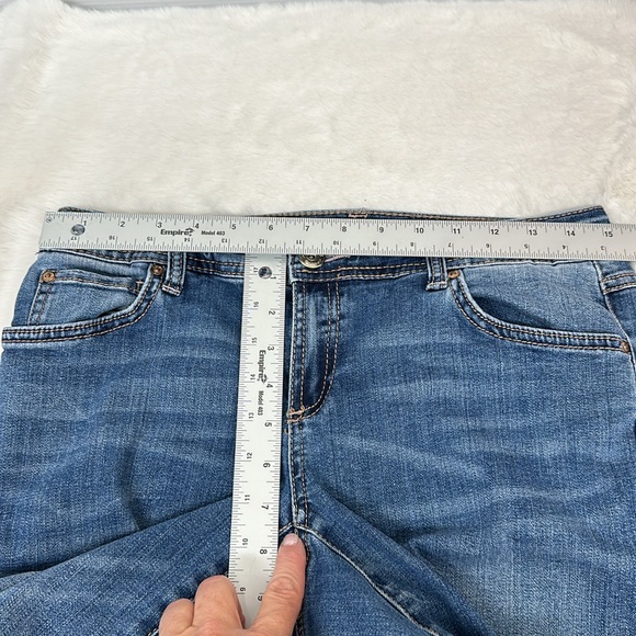 INC Skinny Leg Curvy Fit Cropped Denim Blue Jeans Size 6 Summer Casual - Picture 7 of 12